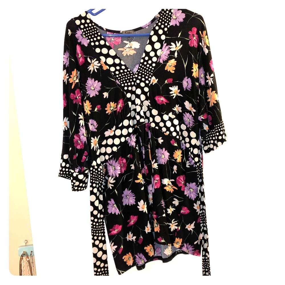 Polka dot and floral XL shirt